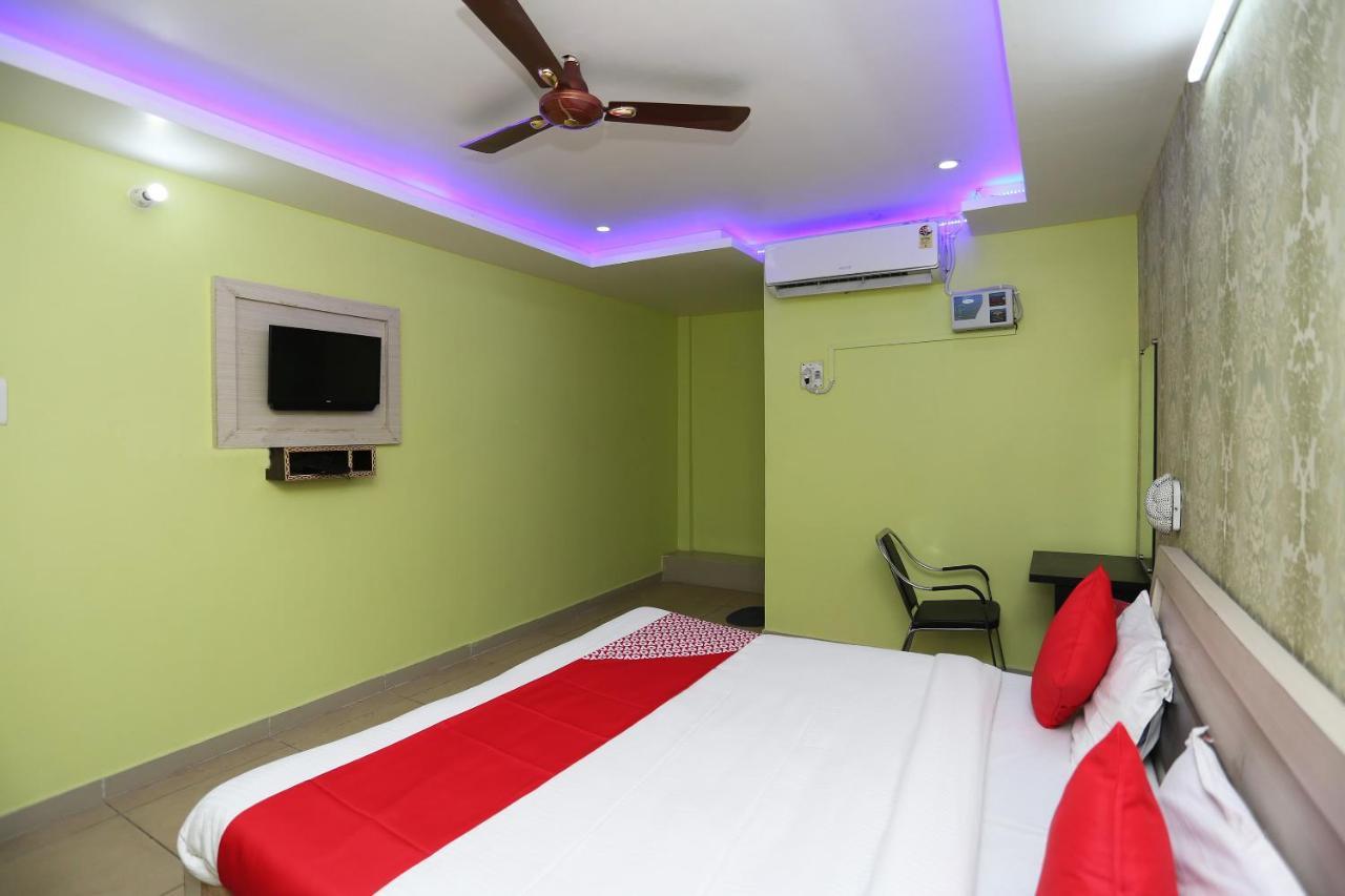 Oyo Hotel New Metro Near Phoenix United Lucknow Exterior foto
